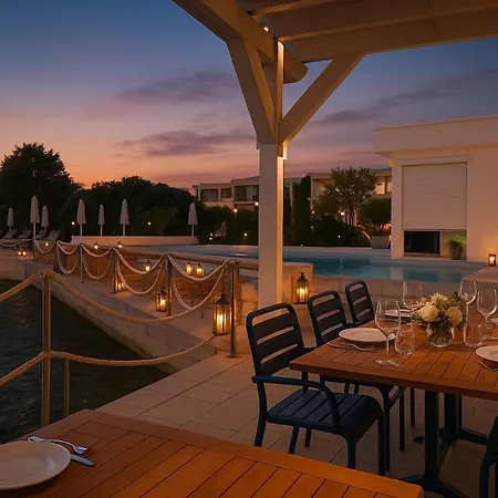 Sunny With Seaview 1273 *