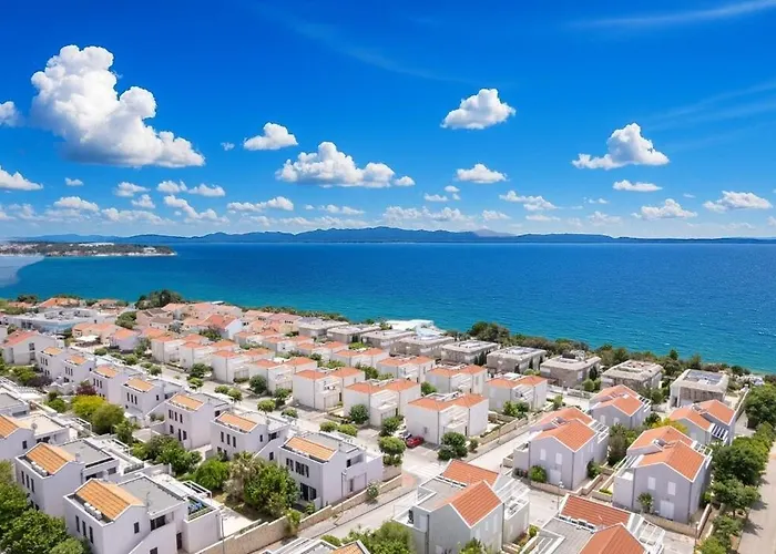 Sunny With Seaview 1273